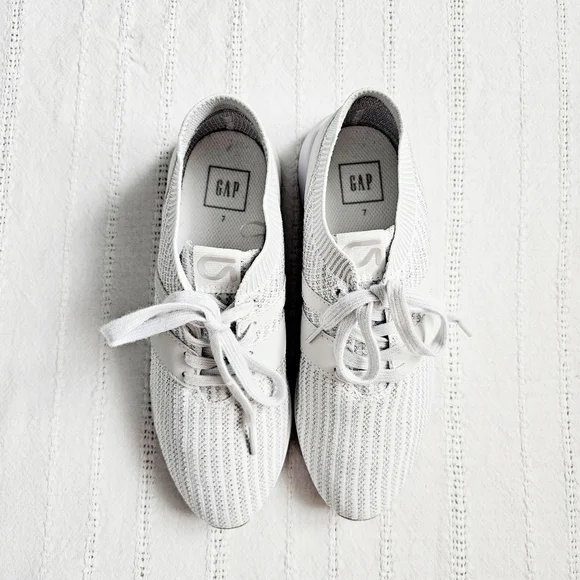 Gap Gapfit Knit Athletic Shoe Sneaker White Stretch Athleisure Lounge Work 7 New - Picture 4 of 16
